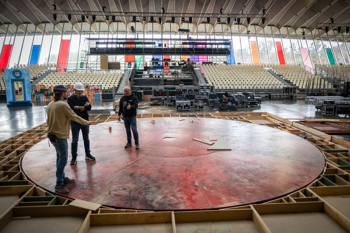 El escenario del Carnaval de Santa Cruz de Tenerife, casi a punto.