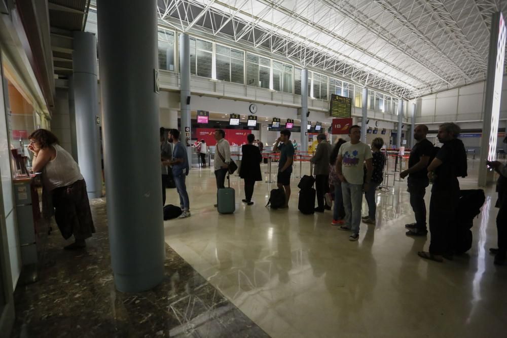 Retrasos en el Aeropuerto de Asturias