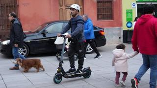 Vila-real fija en 14 años la edad mínima para conducir patinetes eléctricos