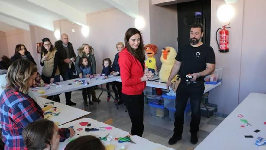 Taller de marionetas «reciclables» en familia