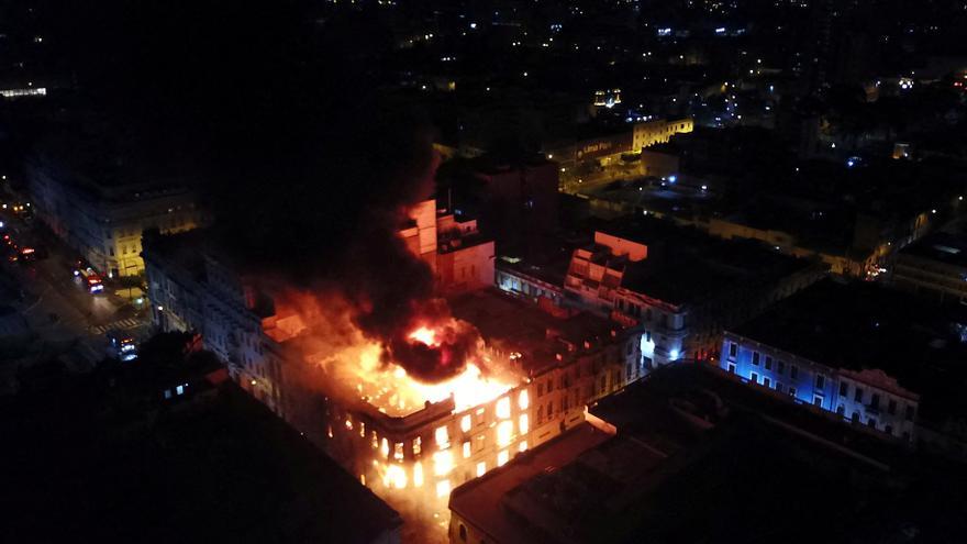 Lima arde tras la manifestación contra el Gobierno de Dina Boluarte