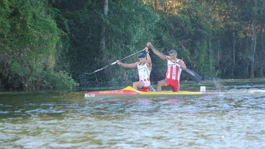 Brais Casás y Oscar Graña se impusieron en la categoría C-2. // FDV