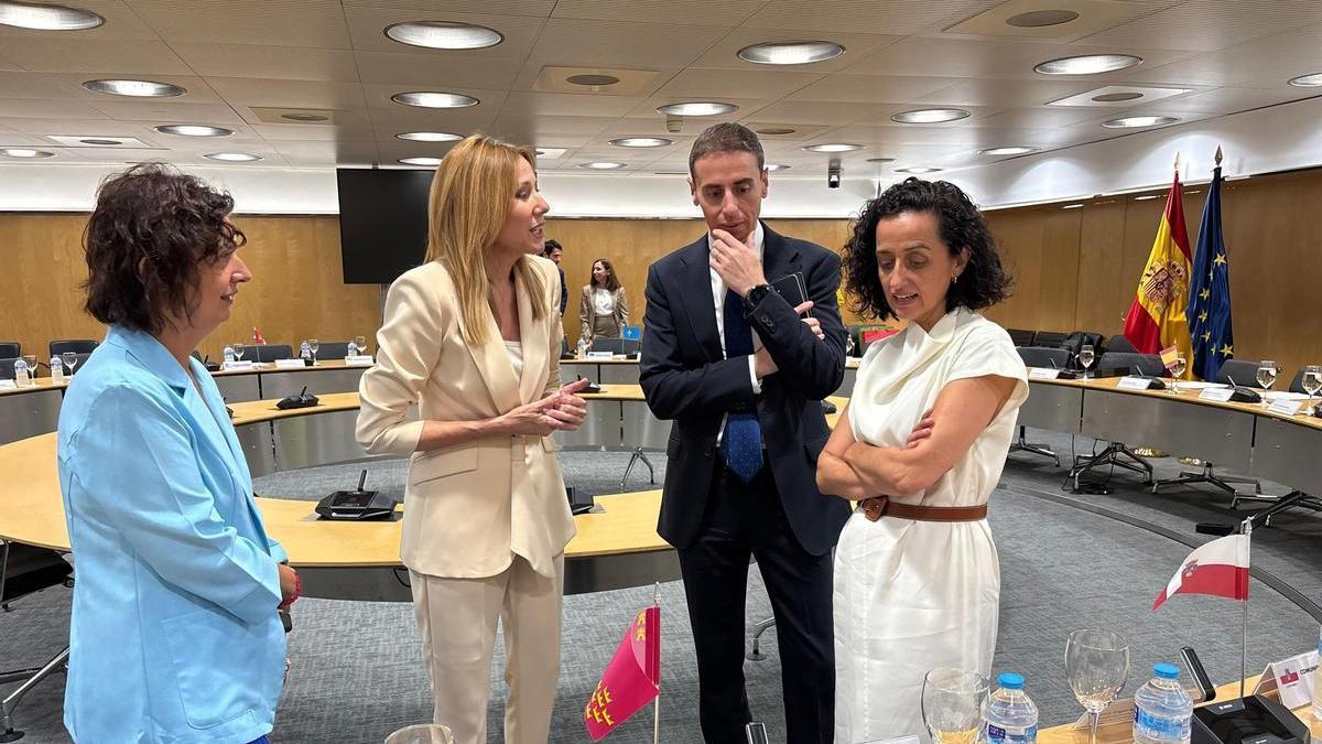 La consejera López Aragón, junto a Sonia Carrillo, Ana Losantos y Daniel Giner tras el CPFF de la pasada semana.