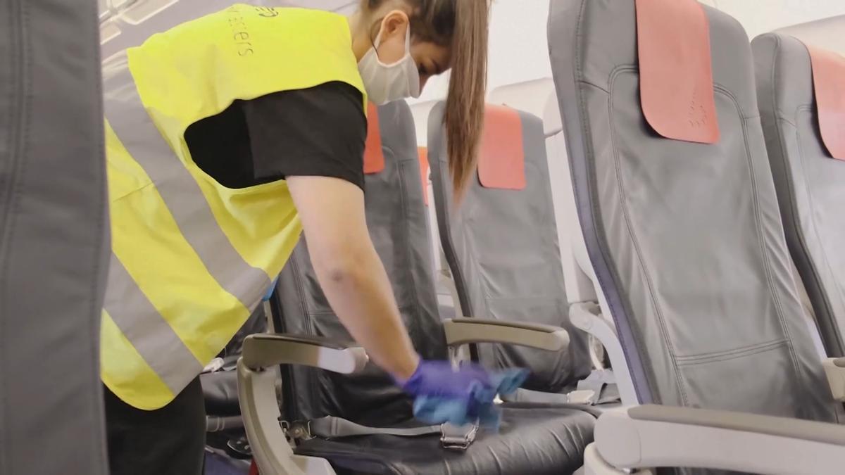 Una azafata de un avión de KLM, hospitalizada en Ámsterdam por un posible contagio por hantavirus