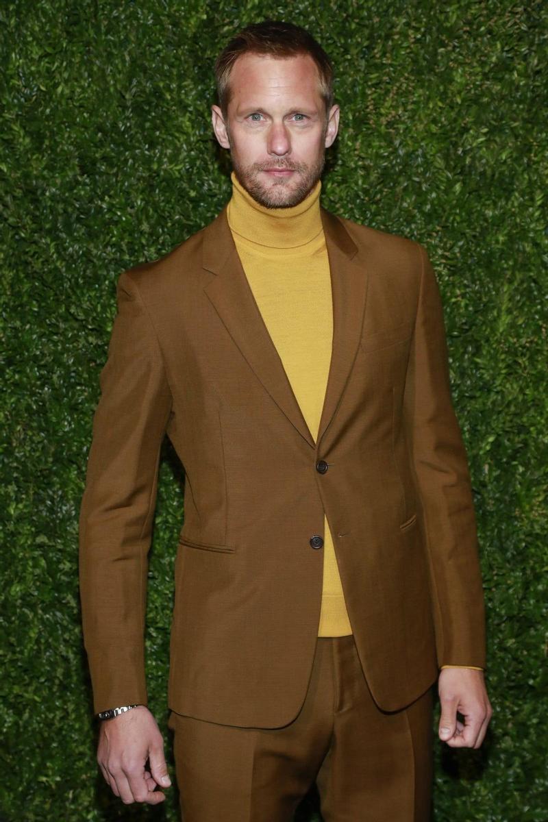 Alexander Skarsgard en la cena de Chanel del Festival de Tribeca