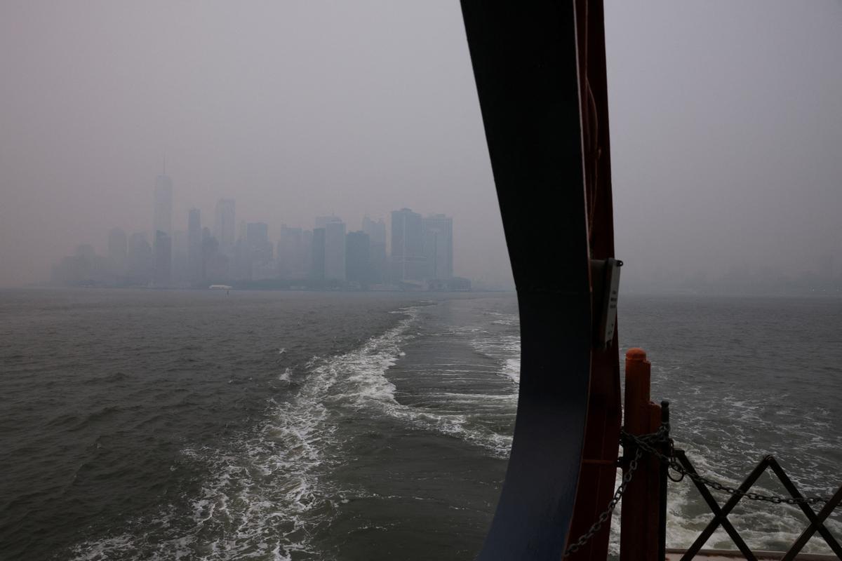 Nueva York cubierta por el humo