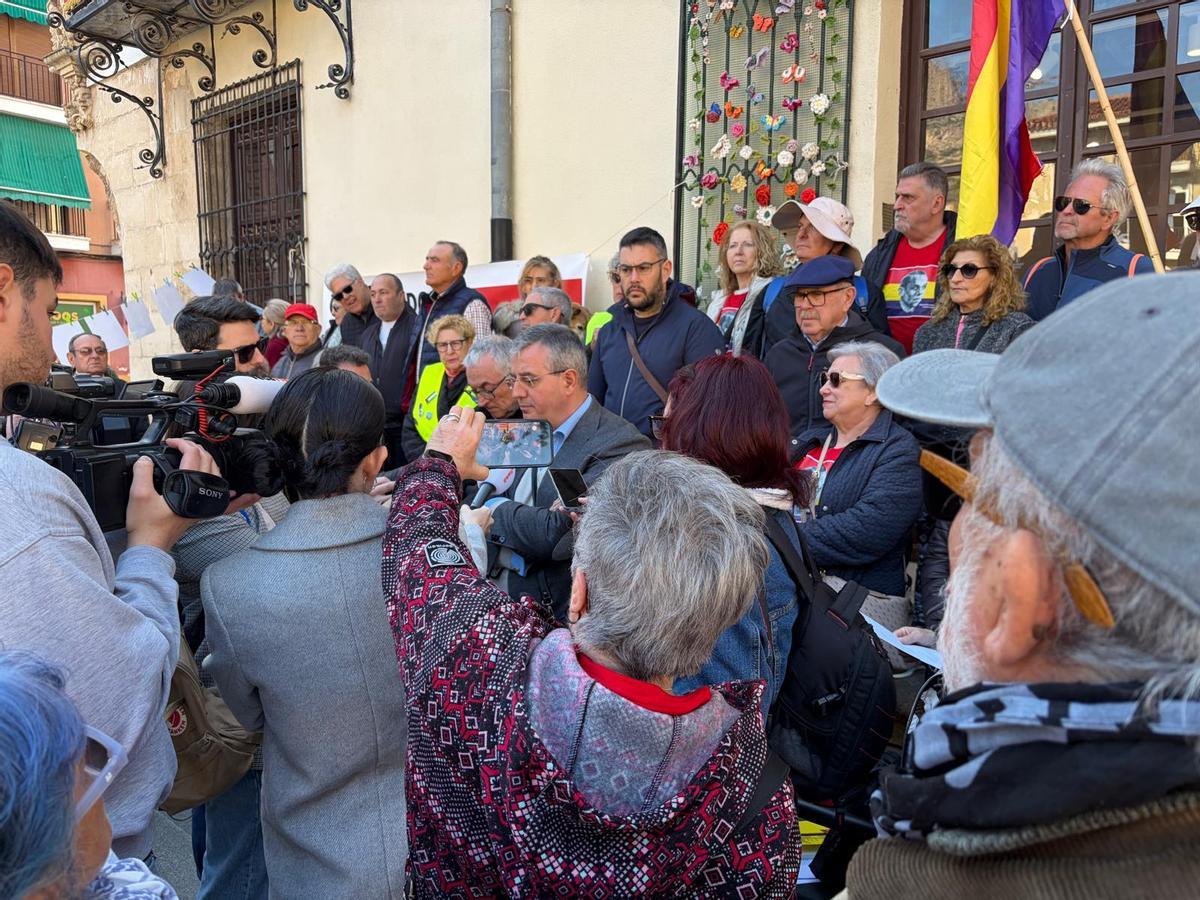 Sin la Generalitat pero con el pueblo: la Senda del Poeta se celebrará en abril