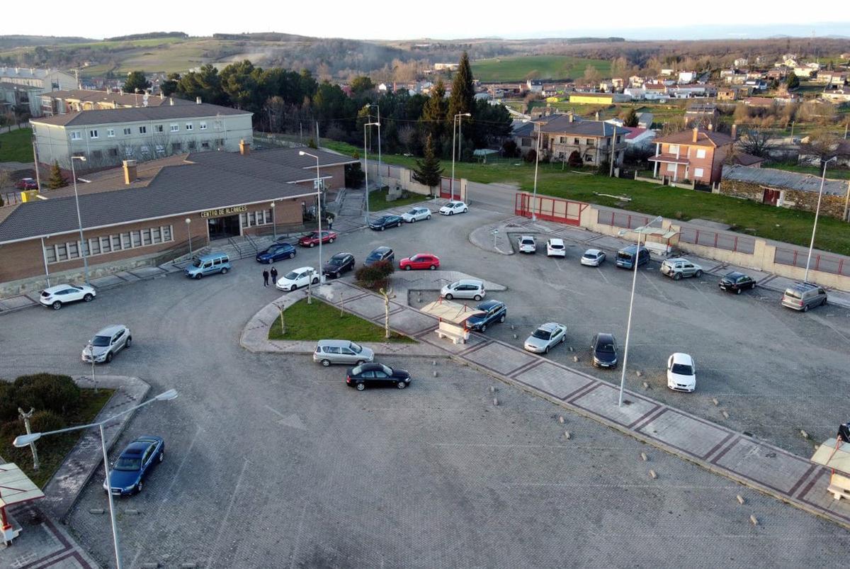 Zona de la estación de autobuses, donde se instalará la Oficina Comarcal de Medio Ambiente.  | CH. S.