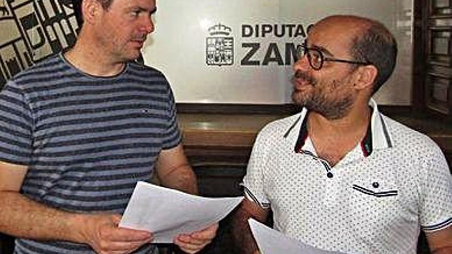 El alcalde de Tábara y diputado, Antonio Juárez, junto a Folgado.