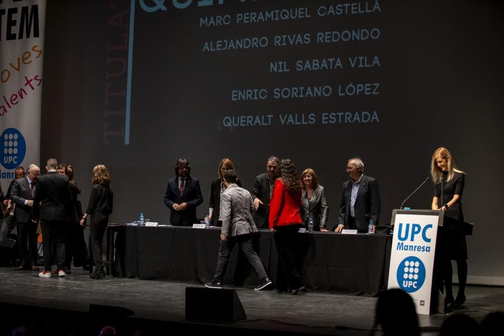 La UPC Manresa celebra la graduació dels 113 estud