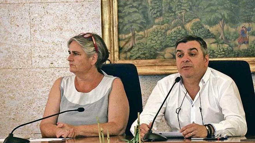 Katia Rouarch y Jaume Porsell durante la sesión de ayer.