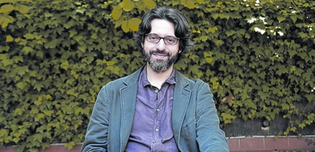 El escritor hispanoargentino Andrés Neuman, el martes, en la librería La Central de Mallorca de Barcelona.