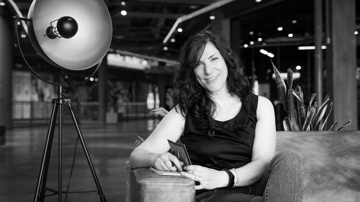 La escritora Marta Huelves, autora de 'Flor de agua'.