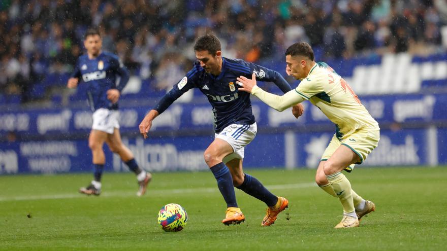 El Oviedo compite y avanza en corto: buen punto ante el líder (1-1)