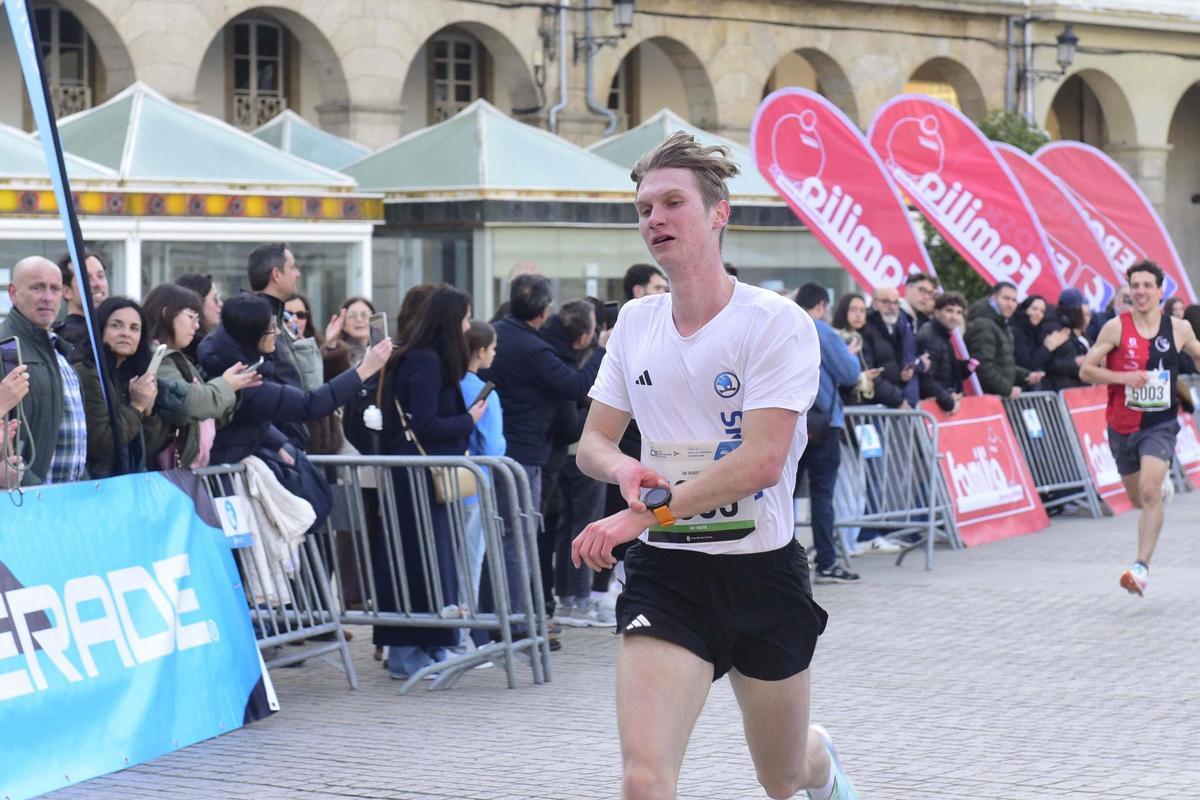 Así fue la media maratón Coruña21