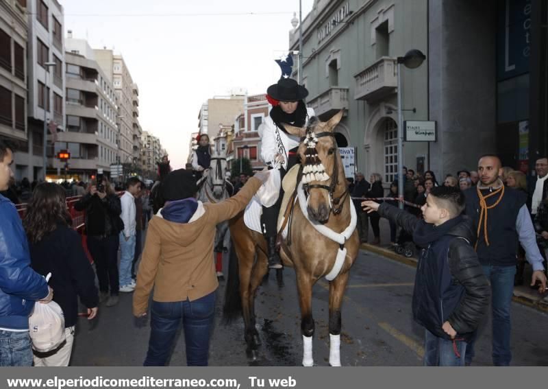 GALERÍA DE FOTOS - Vila-real participa en la matxà de Santa Antoni