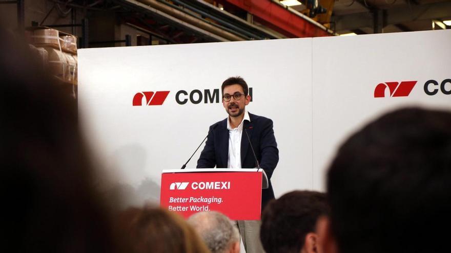 Miquel Sàmper a l'empresa Comexi de Riudellots de la Selva.