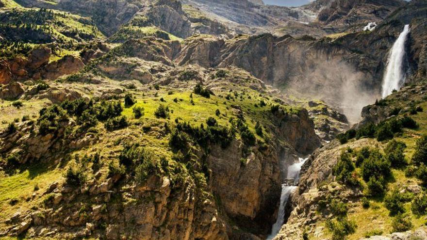 Hallan arte rupestre prehistórico en el macizo de Monte Perdido