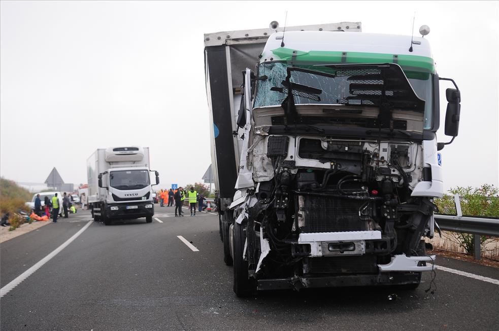 Accidente múltiple en Galisteo