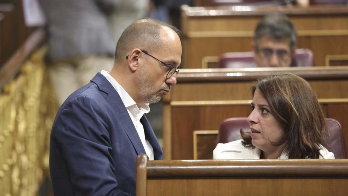 Carles Campuzano y Adriana Lastra