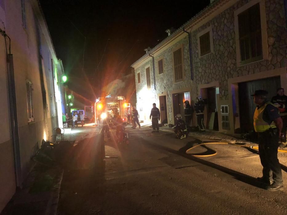 Fallece un hombre calcinado en una vivienda de Moscari