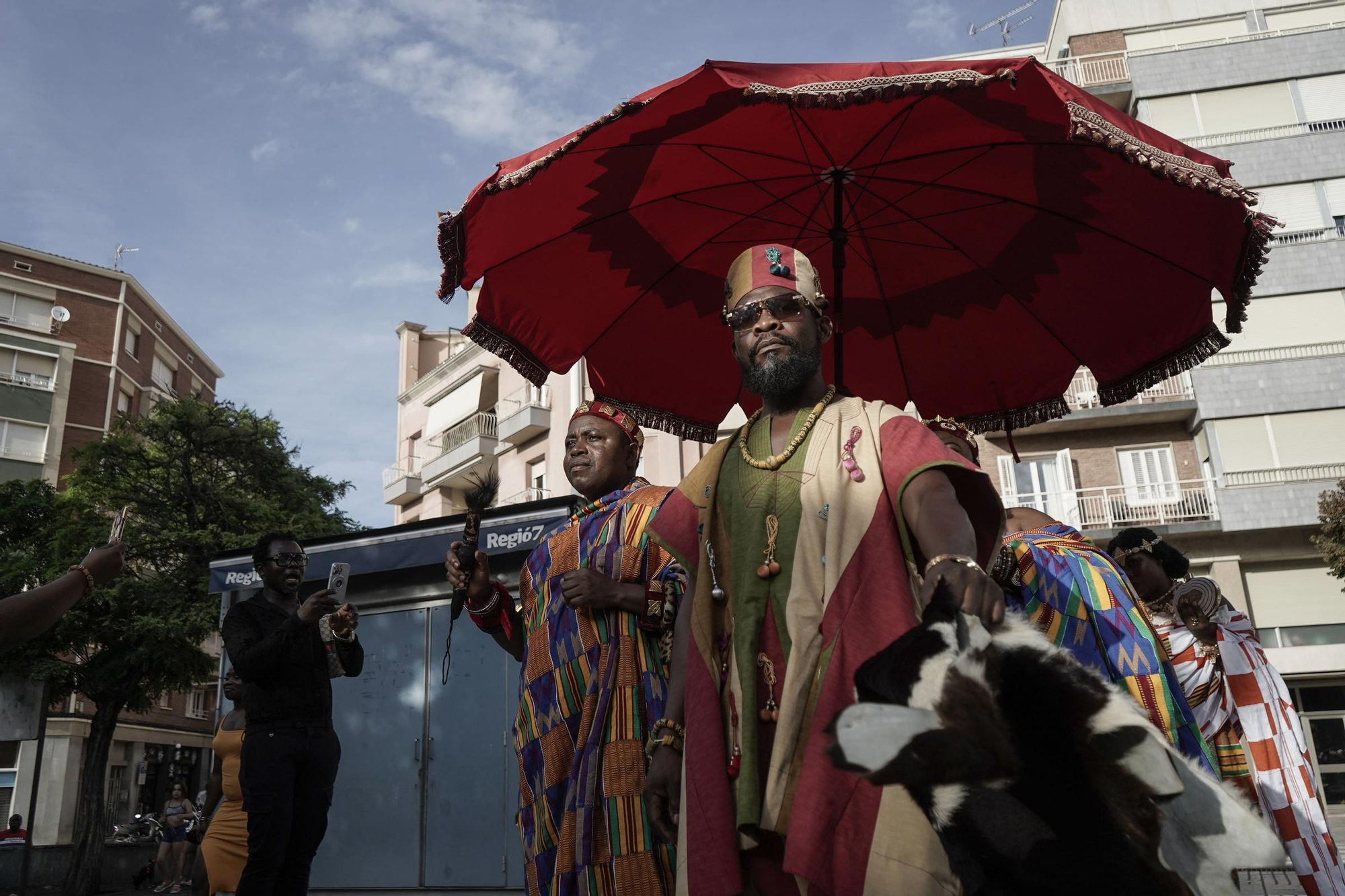 Totes les imatges de la festa solidària de la comunitat de Ghana