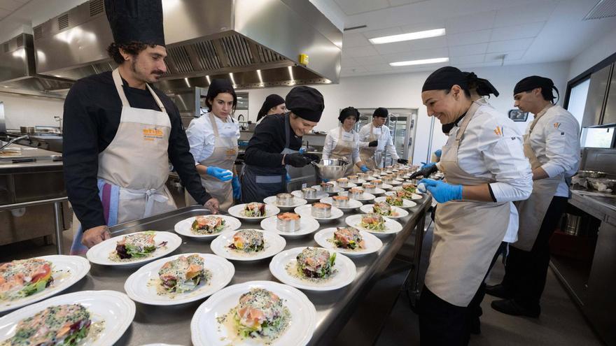Delicatessen en la primera comida de la Escola d’Hoteleria de Ibiza