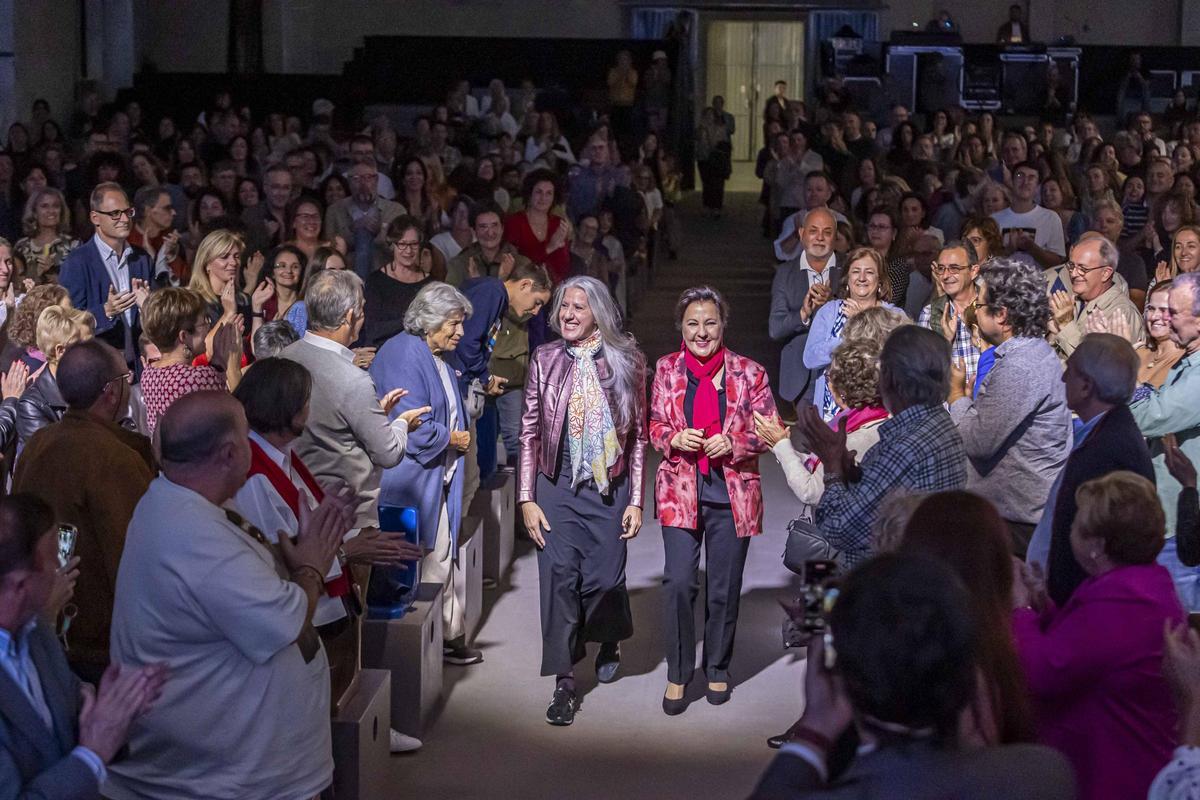 EN IMÁGENES: Las premios "Princesa" María Pagés y Carmen Linares protagonizan la presentación del documental sobre flamenco en La Vega EN IMÁGENES: Las premios "Princesa" María Pagés y Carmen Linares protagonizan la presentación del documental sobre flamenco en La Vega