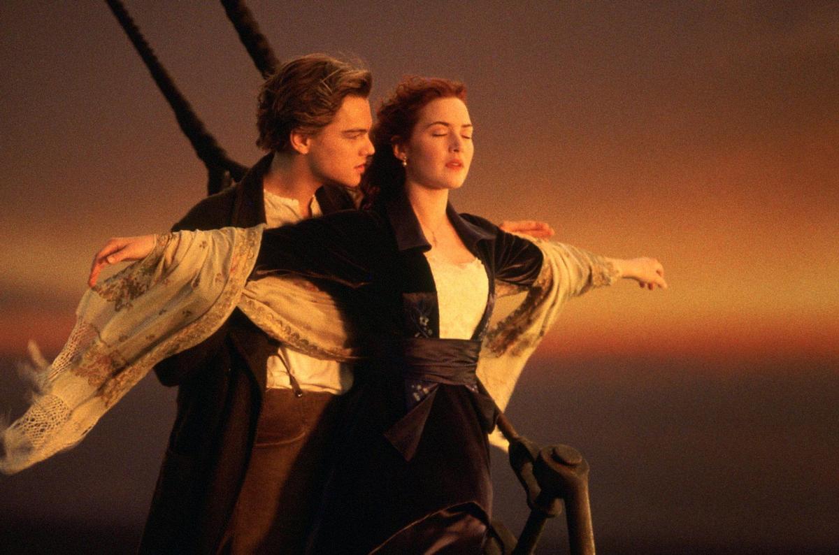 La protagonista de &quot;Titanic&quot; tiene pareja cuando conoce a Jack y se enamora de él.