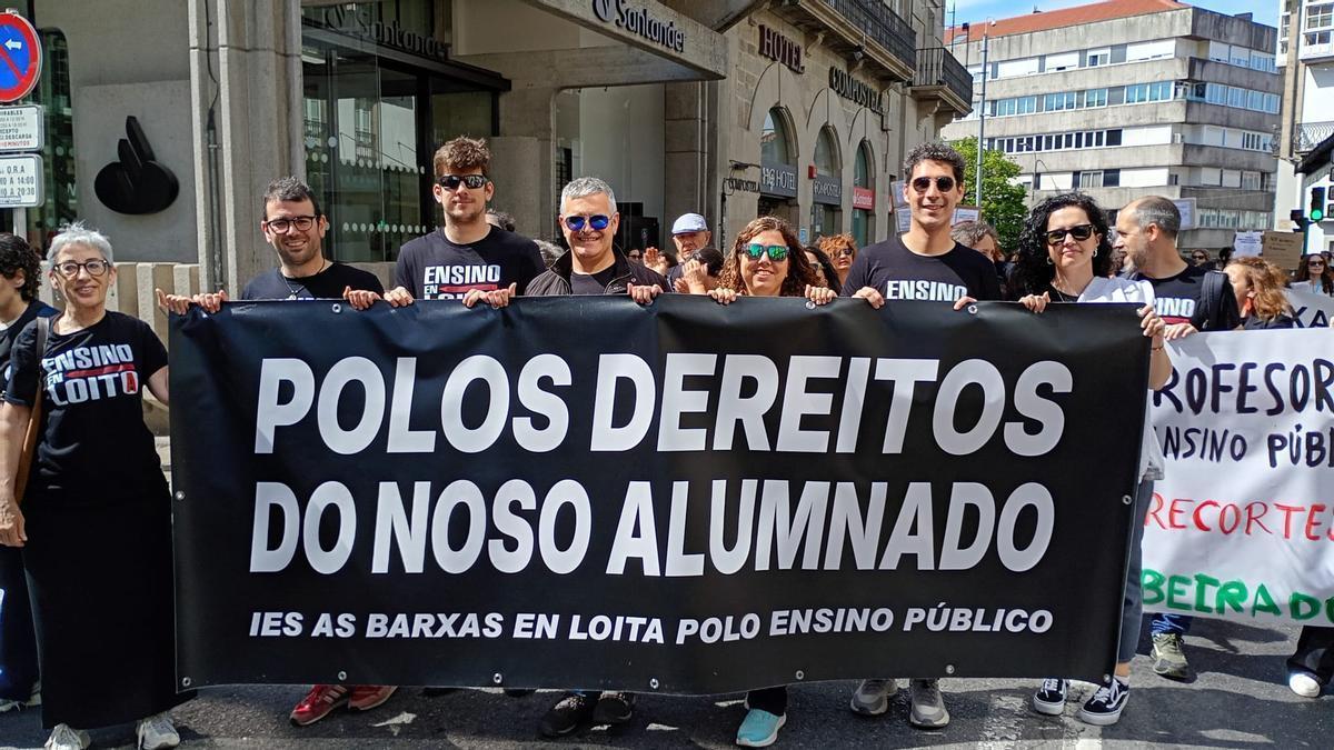 O Morrazo en la manifestación de docentes en Santiago
