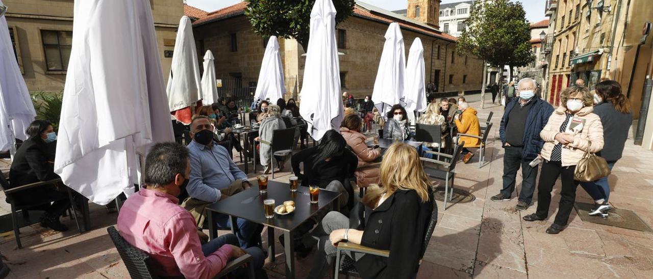 Una terraza hostelera en Oviedo.