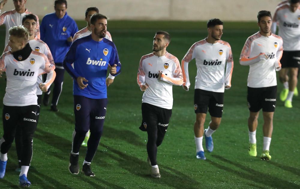 Entrenamiento del Valencia CF antes del Vila-real.