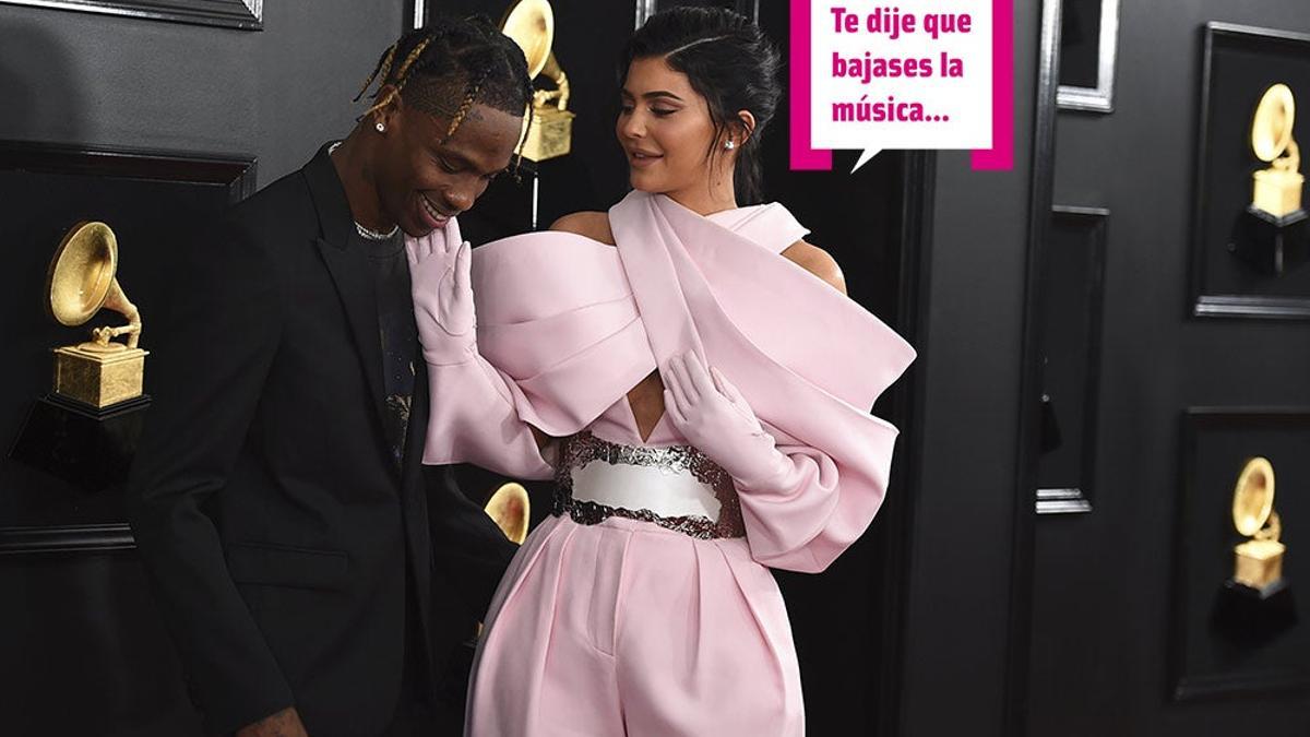 Kylie Jenner y Travis Scott en los Grammy