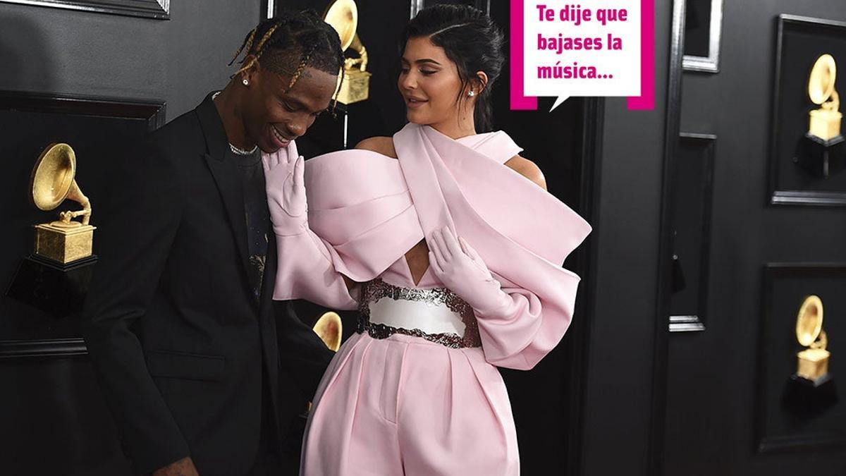 Kylie Jenner la lía con una fiesta inspirada en 'El cuento de la criada'