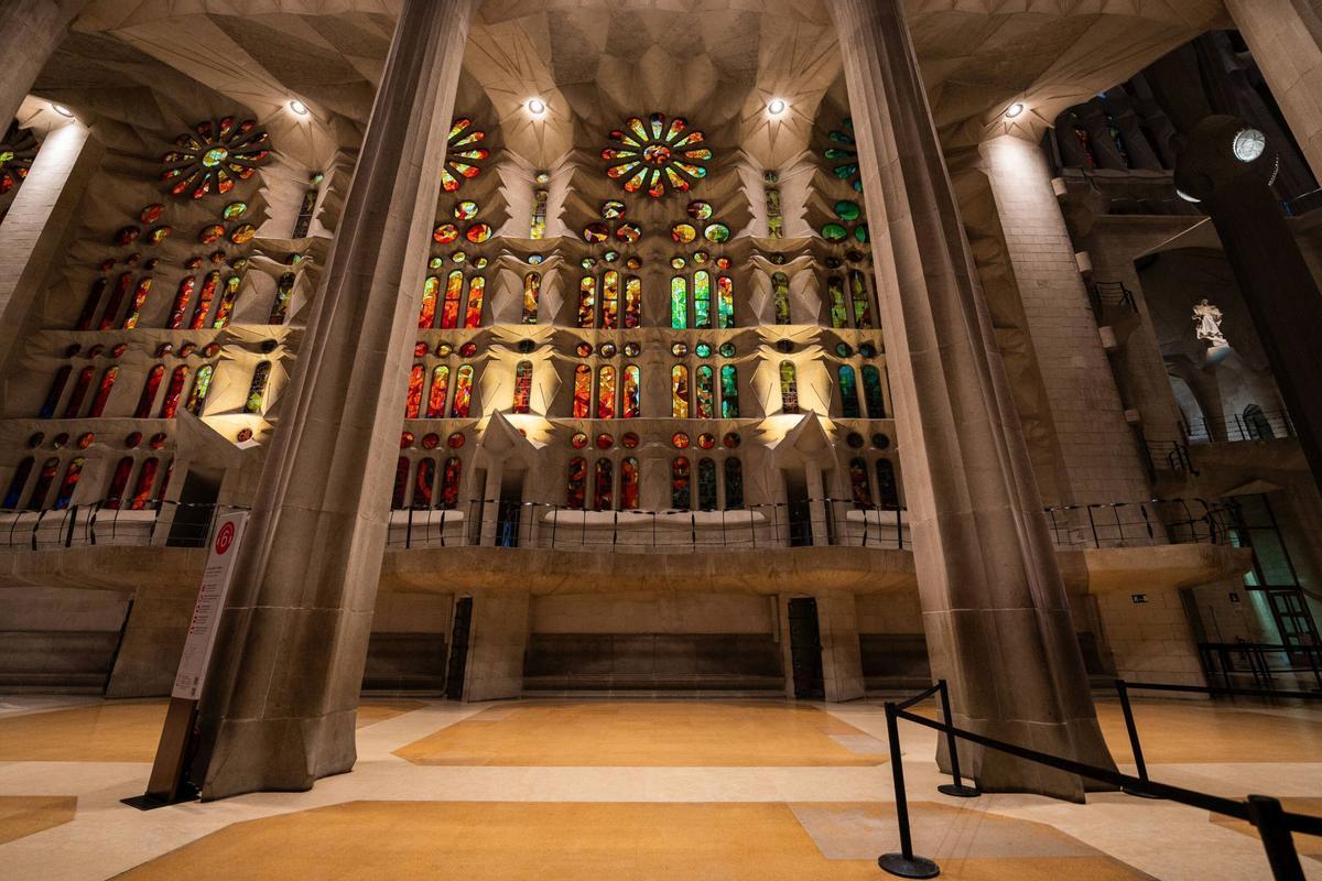 Con motivo de la Diada de Sant Jordi, la dirección del templo sorteó 90 entradas para visitar la Sagrada Família después de que las puertas de acceso se cierren al público.