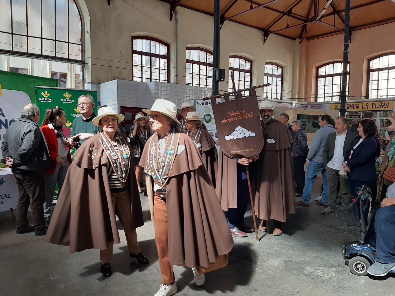 Celebración del VIII Capítulo de la Cofradía de Amigos de la Faba