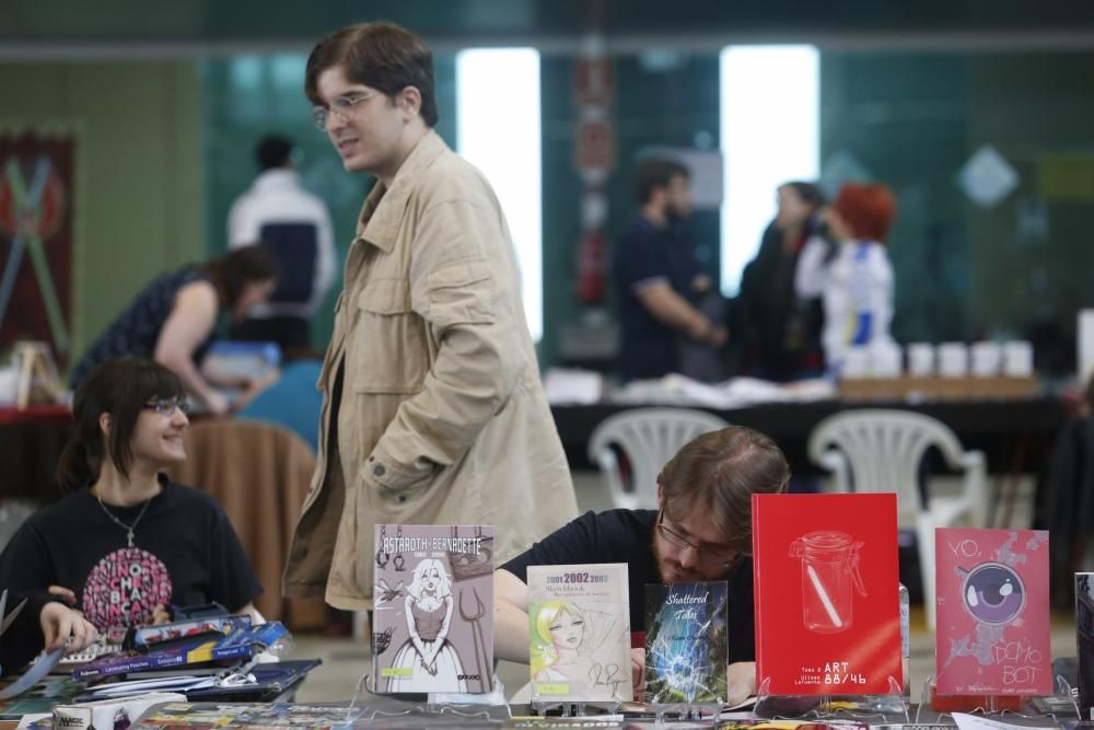 Los participantes en la primera jornada del Salón