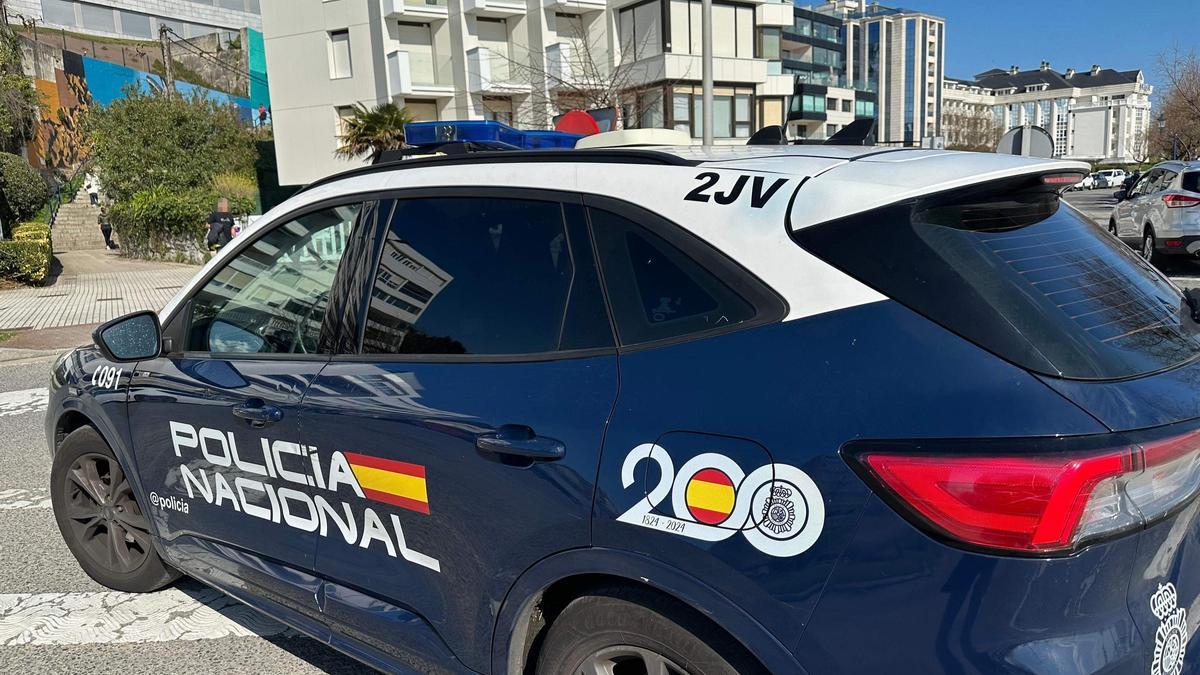 Coche de la Policía Nacional