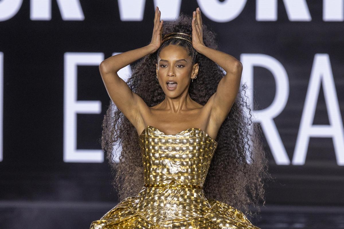 Desfile de L'Oréal Paris en la Semana de la Moda de París