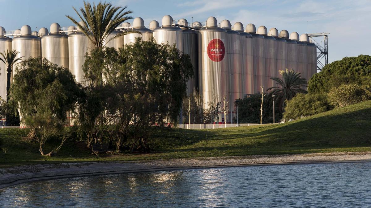 Fábrica de Damm en El Prat de Llobregat (Barcelona).