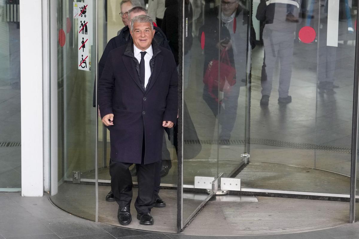 La inversora que acusa Laporta d’estafa té un contracte firmat per ell