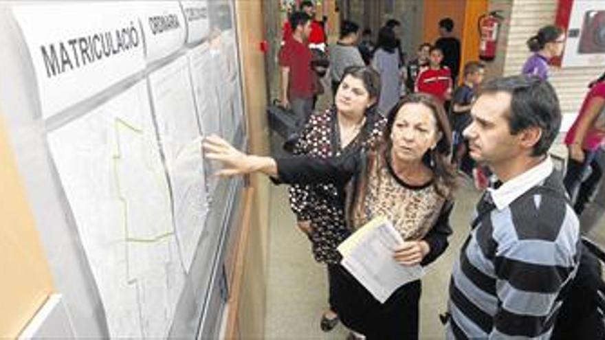 5.400 familias de Castellón eligen  desde hoy colegio para sus hijos