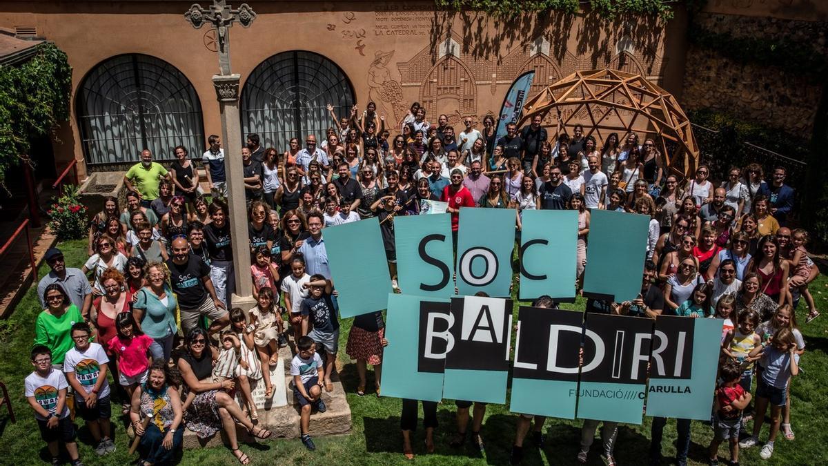 L’Institut Cendrassos de Figueres rep el Premi Baldiri Reixac de la Fundació Carulla a experiències innovadores