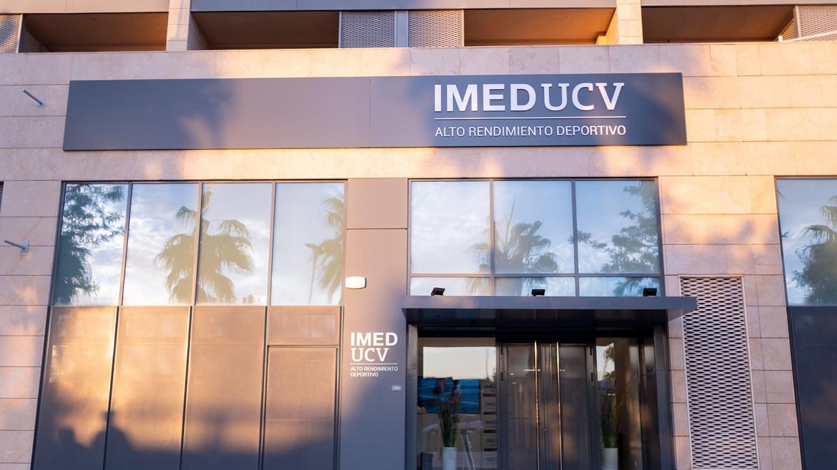 Fachada del IMED UCV