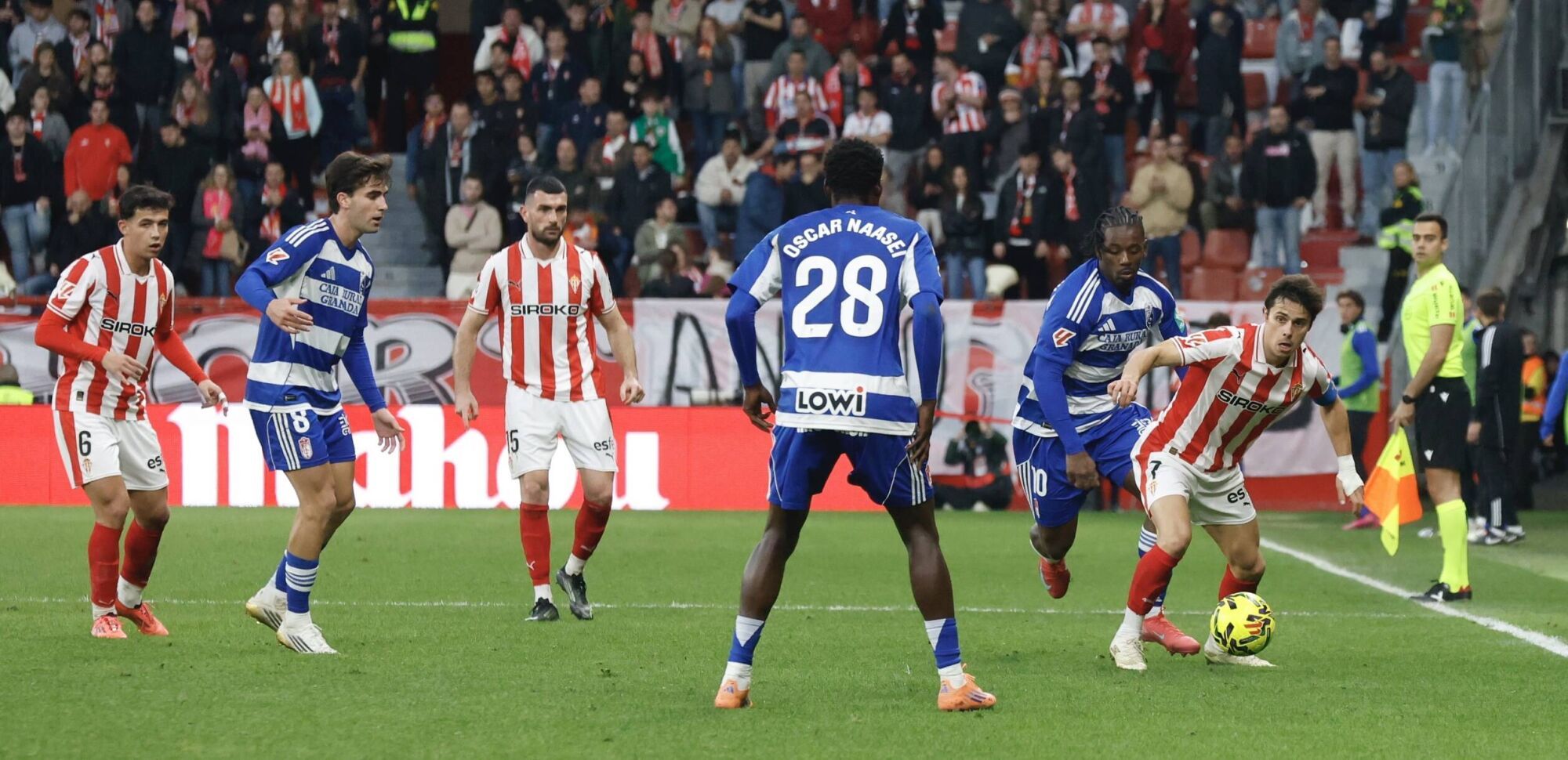 EN IMÁGENES: Gran victoria del Sporting contra el Granada en El Molinón