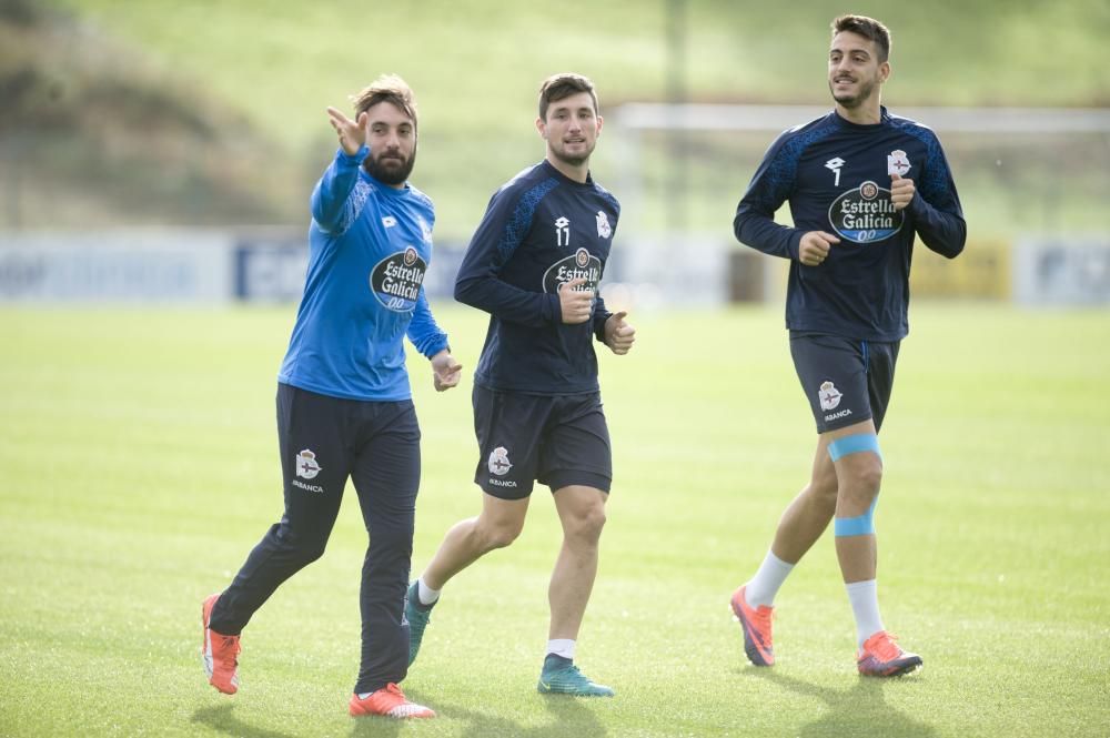 El técnico convoca a 19 jugadores, por lo que tendrá que hacer un último descarte antes del encuentro ante el Sevilla.