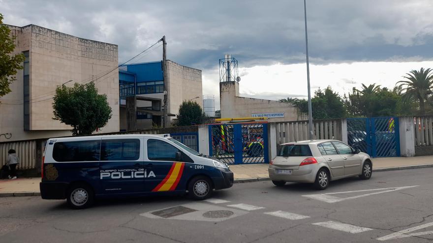 Muere un alumno en el IES Julio Prieto Nespereira de Ourense al desplomarse una pared