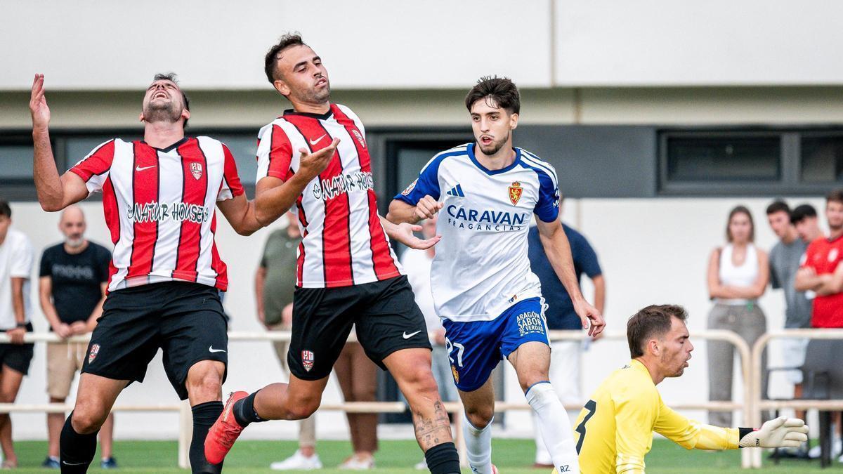 Vallejo, junto a Vadillo en el amistoso en Logroño entre el Zaragoza y la UD Logroñés el 14 de agosto.