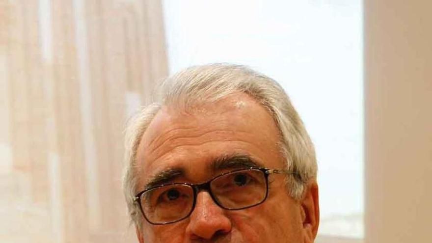 José Navarro.