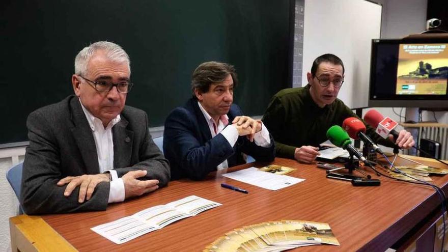 José Navarro Talegón, Juan Andrés Blanco y José Luis Hernando.